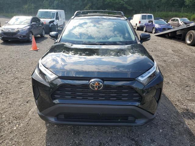 2T3P1RFV4RW471256 - 2024 TOYOTA RAV4 XLE BLACK photo 5