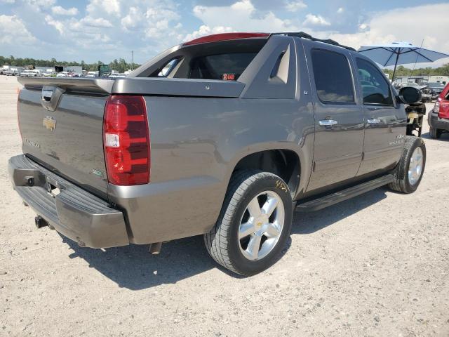 3GNMCFE06BG250062 - 2011 CHEVROLET AVALANCHE LT GRAY photo 3