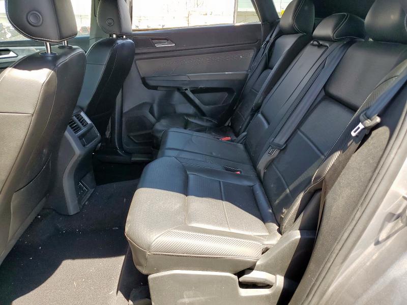 1V2JE2CA8MC241619 - 2021 VOLKSWAGEN ATLAS CROS SE Сұр фото 11