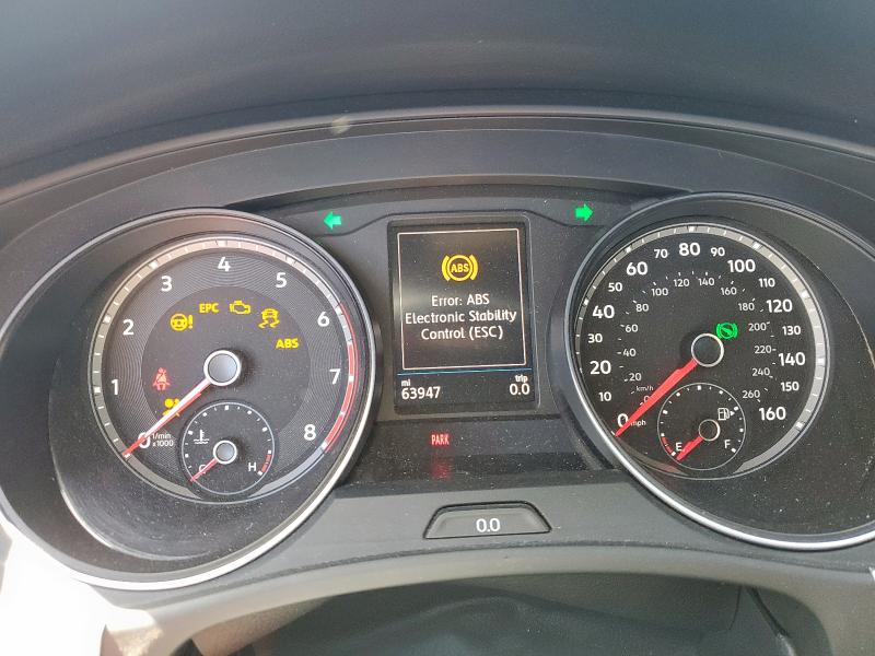 1V2JE2CA8MC241619 - 2021 VOLKSWAGEN ATLAS CROS SE Сұр фото 9