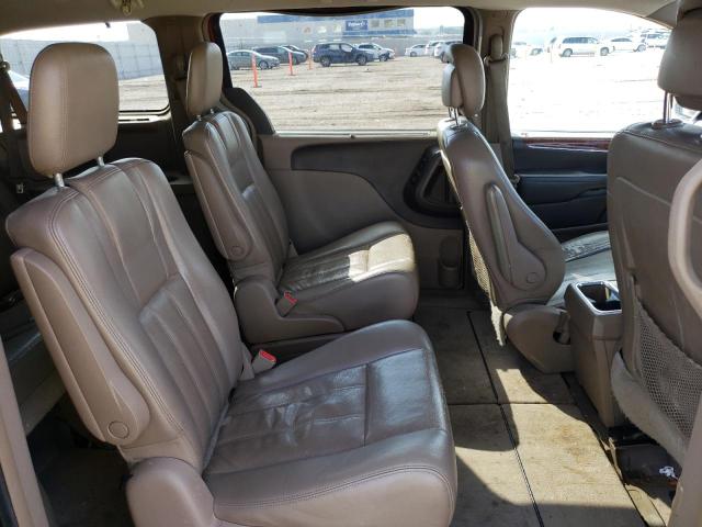 2A4RR8DG4BR655560 - 2011 CHRYSLER TOWN & COU TOURING L MAROON photo 11