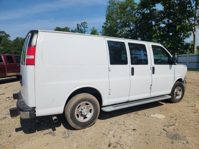 1GCWGAFP1N1141435 - 2022 CHEVROLET EXPRESS G2 WHITE photo 3