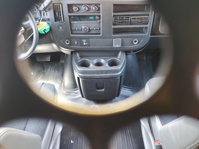 1GCWGAFP1N1141435 - 2022 CHEVROLET EXPRESS G2 WHITE photo 8