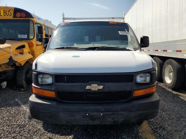 1GCZGFAAXA1134992 - 2010 CHEVROLET EXPRESS G2 WHITE photo 5