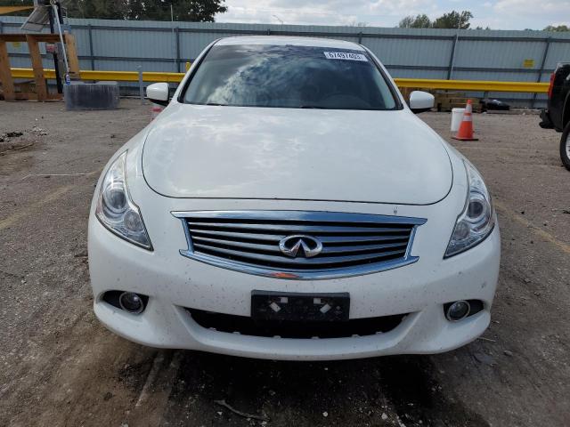 JN1CV6AR8FM651086 - 2015 INFINITI Q40 WHITE photo 5