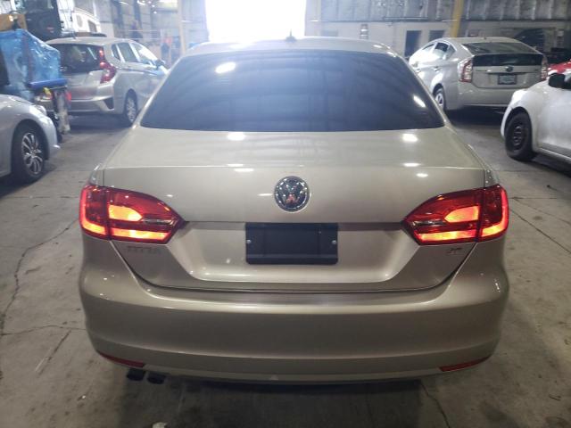 3VWD17AJ2EM214102 - 2014 VOLKSWAGEN JETTA SE GOLD photo 6
