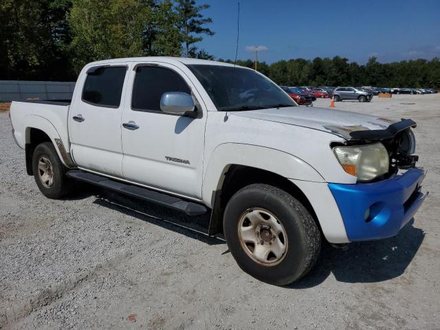 3TMJU62N87M036840 - 2007 TOYOTA TACOMA DOUBLE CAB PRERUNNER WHITE photo 4