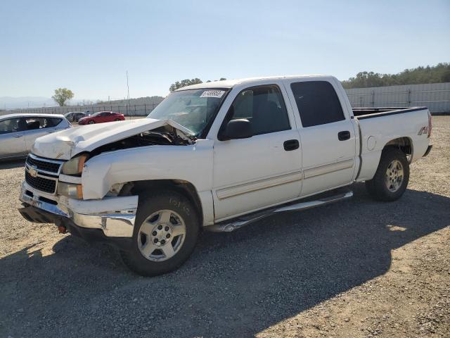 2GCEK13Z371143197 - 2007 CHEVROLET 1/2 TON K1500 CLASSIC CREW CAB WHITE photo 1