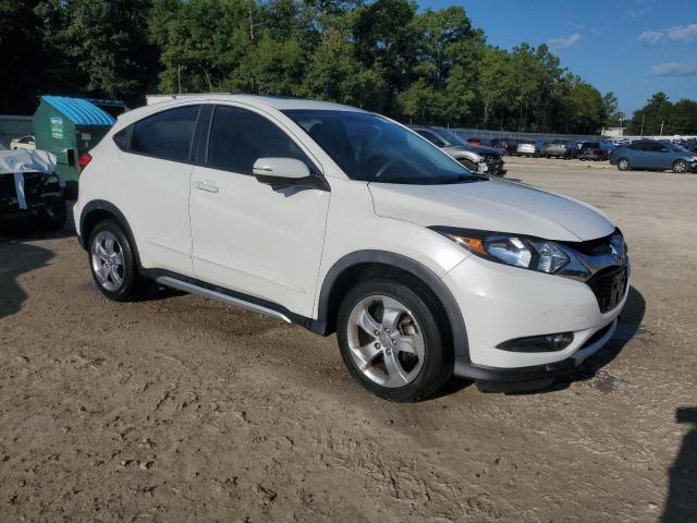 3CZRU5H53GM711105 - 2016 HONDA HR-V EX WHITE photo 4