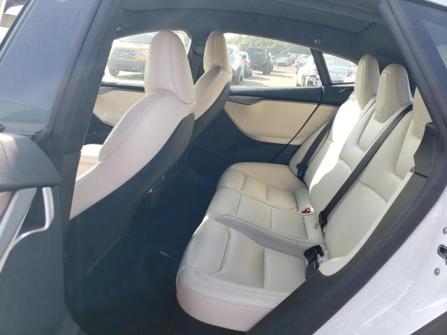 5YJSA1E25LF385289 - 2020 TESLA MODEL S WHITE photo 10