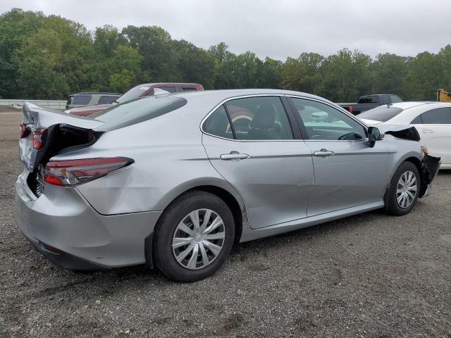 4T1C31AK1PU606741 - 2023 TOYOTA CAMRY LE SILVER photo 3