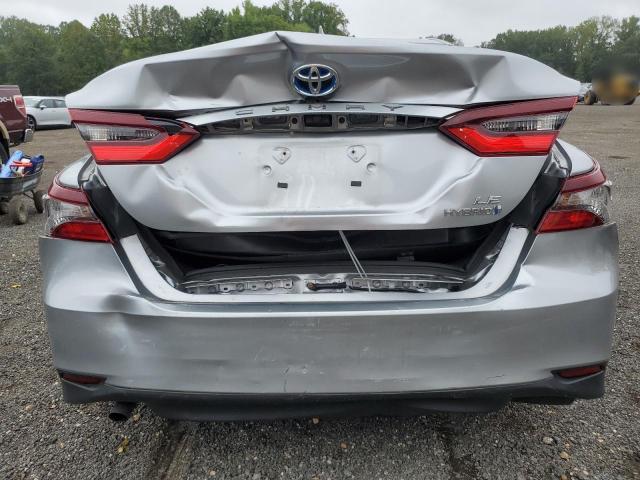 4T1C31AK1PU606741 - 2023 TOYOTA CAMRY LE SILVER photo 6
