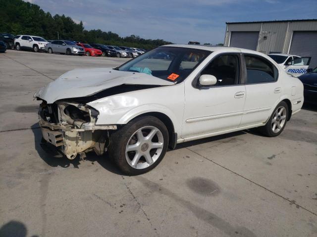 JN1CA31D7YT533747 - 2000 NISSAN MAXIMA GLE WHITE photo 1