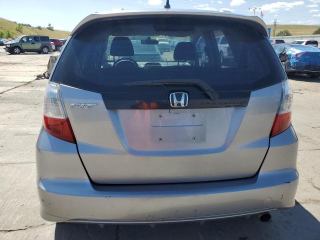 JHMGE886X9S049939 - 2009 HONDA FIT SPORT GRAY photo 6