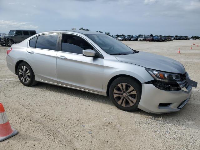 1HGCR2F39DA240200 - 2013 HONDA ACCORD LX SILVER photo 4