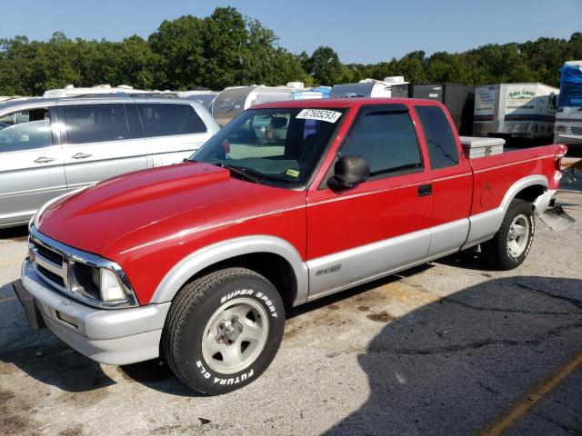 1GCCS19X8V8124796 - 1997 CHEVROLET S TRUCK S10 RED photo 1