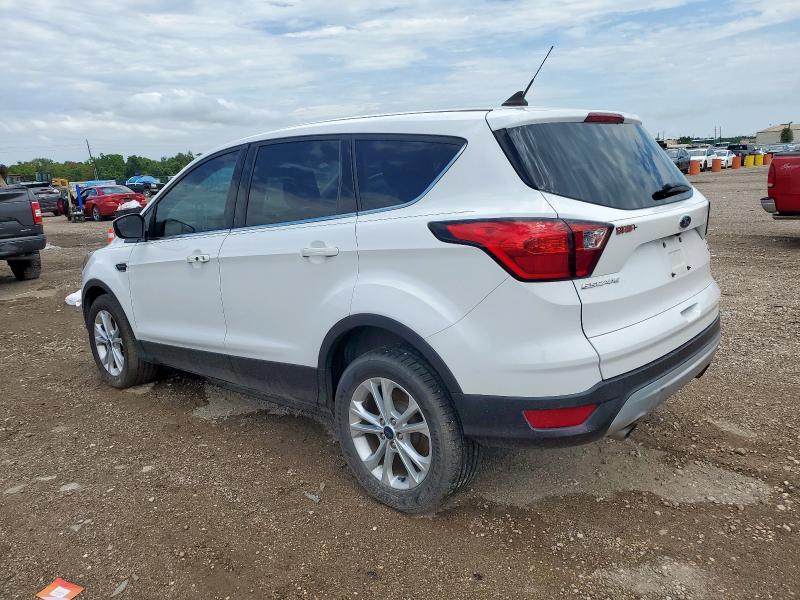 1FMCU0G9XKUB12253 - 2019 FORD ESCAPE SE أبيض صورة 2