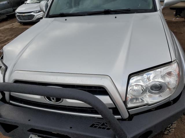 JTEBT17R060064358 - 2006 TOYOTA 4RUNNER LIMITED SILVER photo 11