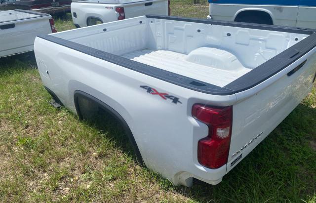 2023TRUCKBED2 - 2023 CHEVROLET SILVERADO WHITE photo 3