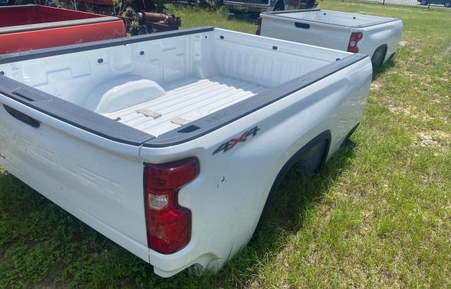 2023TRUCKBED2 - 2023 CHEVROLET SILVERADO WHITE photo 4