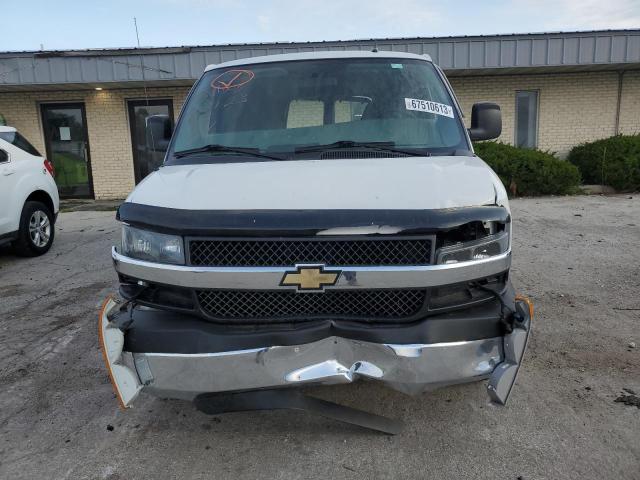 1GAZG1FA8D1144106 - 2013 CHEVROLET EXPRESS G3 LT WHITE photo 5