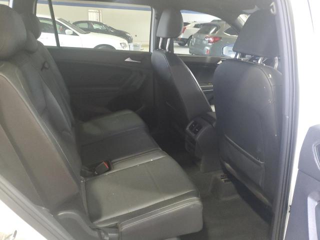 3VV3B7AX0KM106459 - 2019 VOLKSWAGEN TIGUAN SE თეთრი ფოტო 11