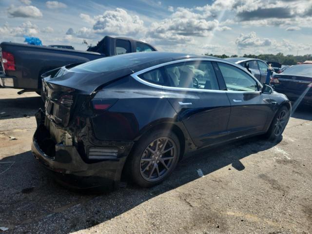 5YJ3E1EB3JF097051 - 2018 TESLA MODEL 3 Черный фото 3