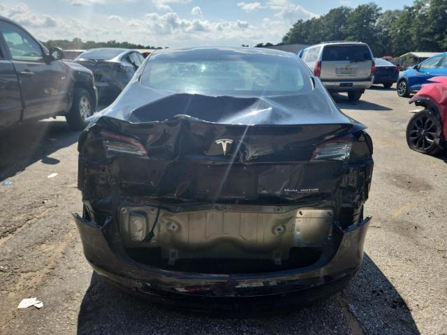 5YJ3E1EB3JF097051 - 2018 TESLA MODEL 3 Черный фото 6