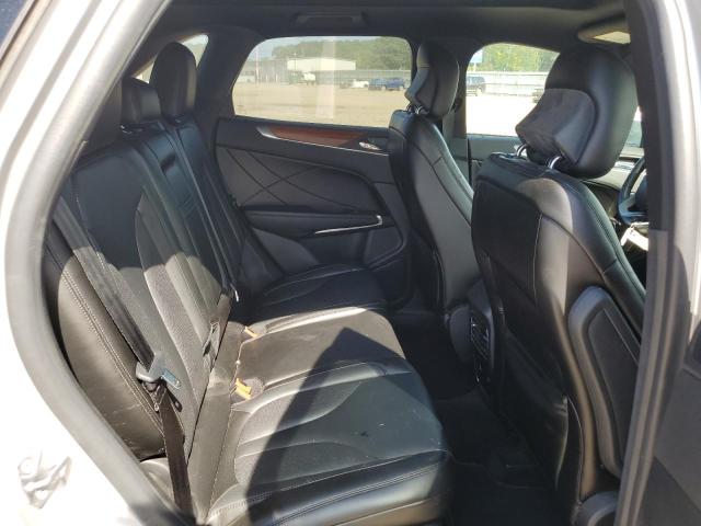 5LMCJ2C9XKUL16560 - 2019 LINCOLN MKC SELECT Արծաթագույն լուսանկար 11