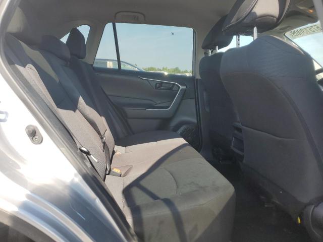 2T3H1RFV8MC130411 - 2021 TOYOTA RAV4 LE 银色 照片 11