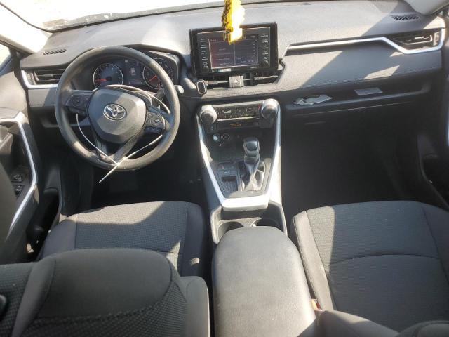 2T3H1RFV8MC130411 - 2021 TOYOTA RAV4 LE 银色 照片 8