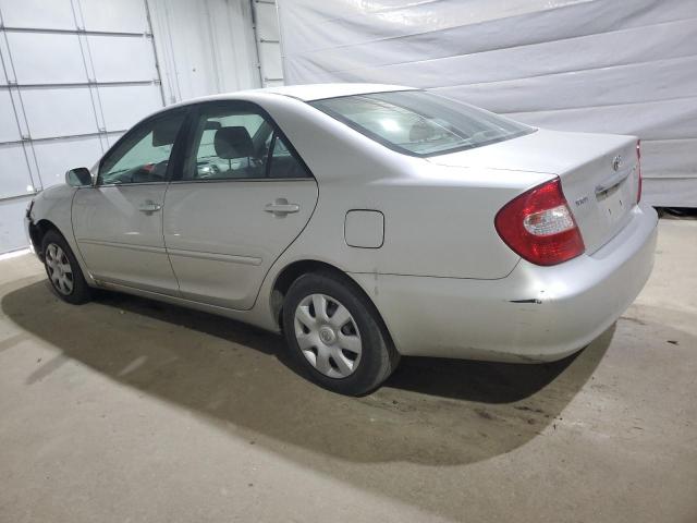 4T1BE32K43U764677 - 2003 TOYOTA CAMRY LE SILVER photo 2