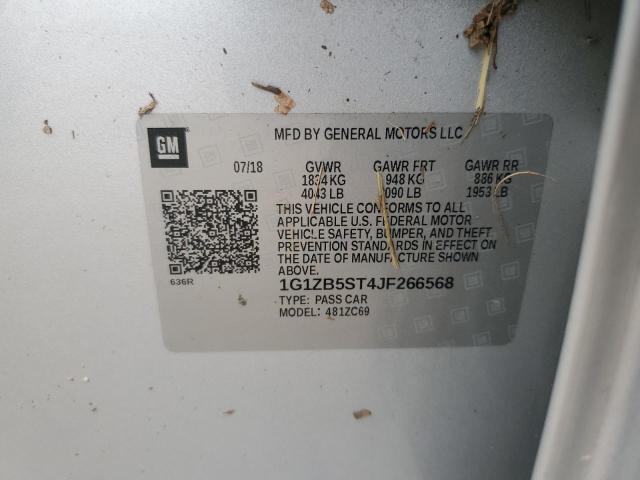 1G1ZB5ST4JF266568 - 2018 CHEVROLET MALIBU LS Srebrny zdjęcie 12