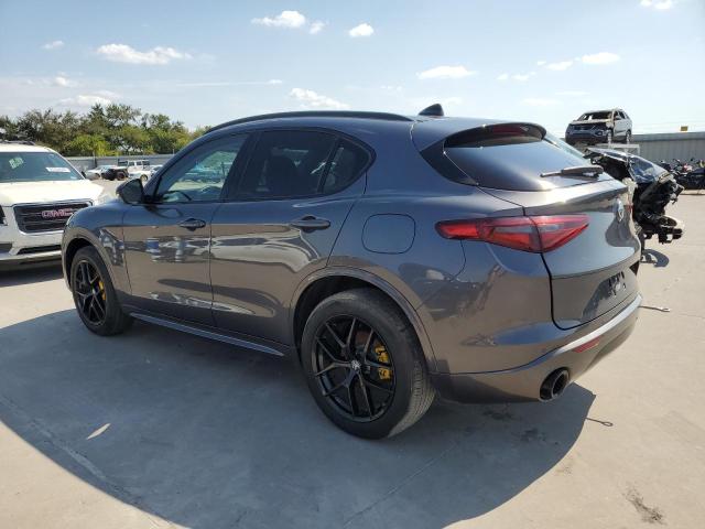 ZASPAJAN5L7C90864 - 2020 ALFA ROMEO STELVIO CHARCOAL photo 2