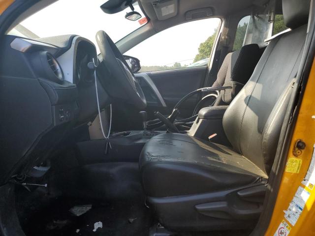 JTMRJREVXJD192941 - 2018 TOYOTA RAV4 HV LE Jaune photo 7