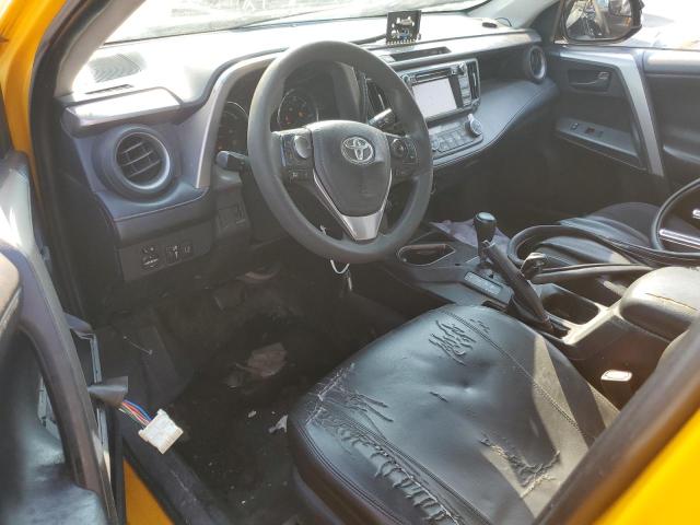 JTMRJREVXJD192941 - 2018 TOYOTA RAV4 HV LE Jaune photo 8