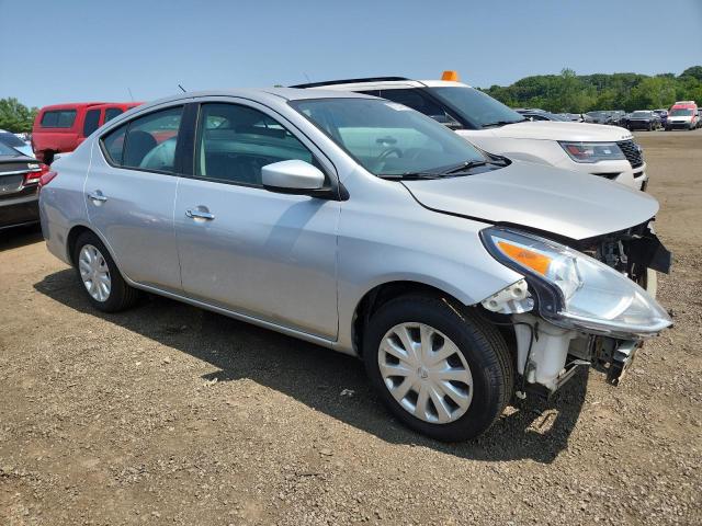 3N1CN7AP9KL866016 - 2019 NISSAN VERSA S ვერცხლისფერი ფოტო 4