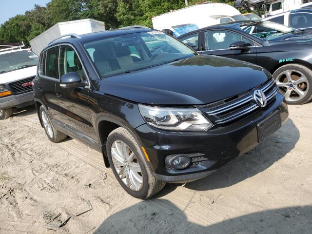 WVGBV7AX8GW583970 - 2016 VOLKSWAGEN TIGUAN S BLACK photo 4