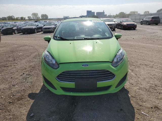 3FADP4BJ1EM131863 - 2014 FORD FIESTA SE GREEN photo 5