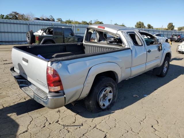 5TETX62N95Z062993 - 2005 TOYOTA TACOMA PRERUNNER ACCESS CAB SILVER photo 3