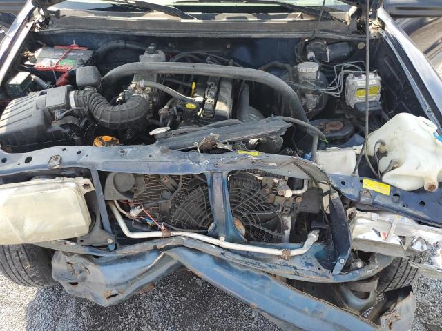 2CNBJ13C626919069 - 2002 CHEVROLET TRACKER BLUE photo 12