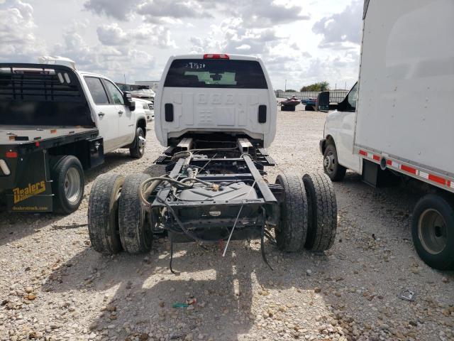 1HTKJPVK6LH393827 - 2020 CHEVROLET SILVERADO WHITE photo 6