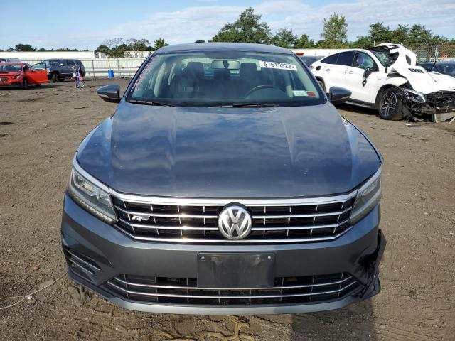 1VWDT7A3XHC039793 - 2017 VOLKSWAGEN PASSAT R-LINE Boz foto 5