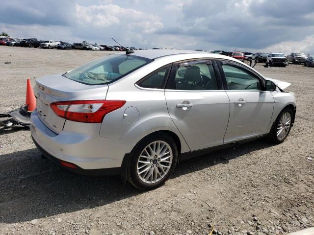 1FAHP3H20CL323690 - 2012 FORD FOCUS SEL SILVER photo 3