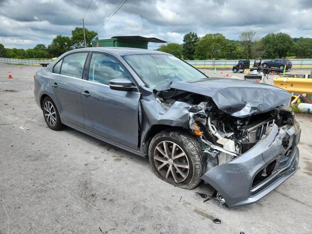 3VWDB7AJ9JM220857 - 2018 VOLKSWAGEN JETTA SE 灰色 照片 4