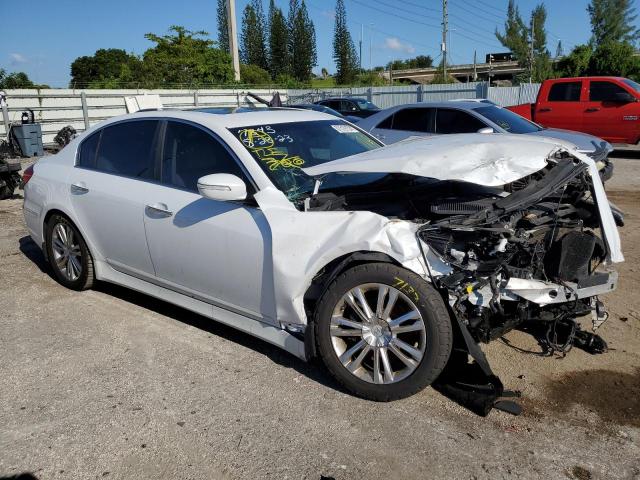 KMHGC4DD0DU257843 - 2013 HYUNDAI GENESIS 3.8L WHITE photo 4