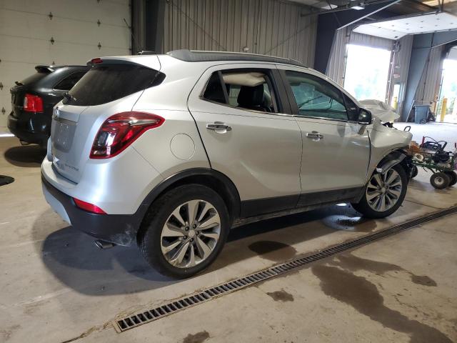 KL4CJASBXJB601334 - 2018 BUICK ENCORE PREFERRED SILVER photo 3