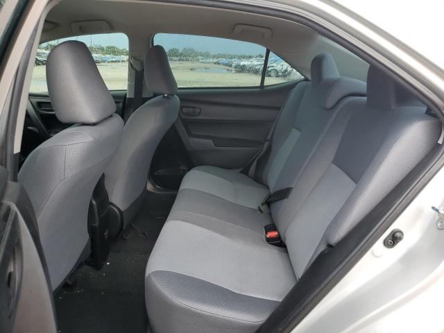 5YFBURHEXJP846001 - 2018 TOYOTA COROLLA L SILVER photo 10