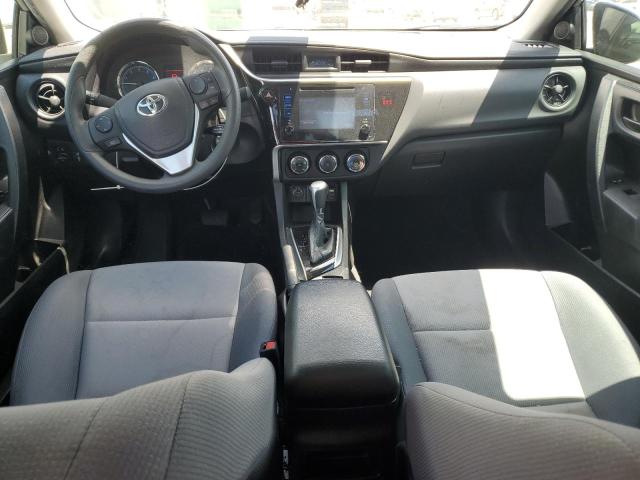 5YFBURHEXJP846001 - 2018 TOYOTA COROLLA L SILVER photo 8