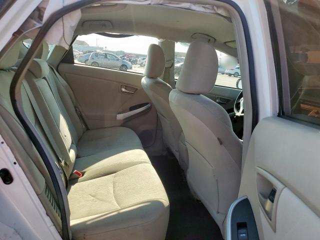 JTDKN3DU2D5548373 - 2013 TOYOTA PRIUS WHITE photo 10